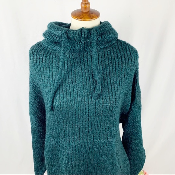 New Zara Oversized Hooded Sweater (Sz: M) - Picture 2 of 7